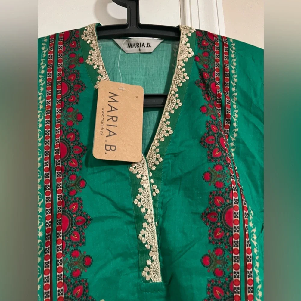 Pakistani designer Maria.B lawn dress NWT - Picture 2 of 7
